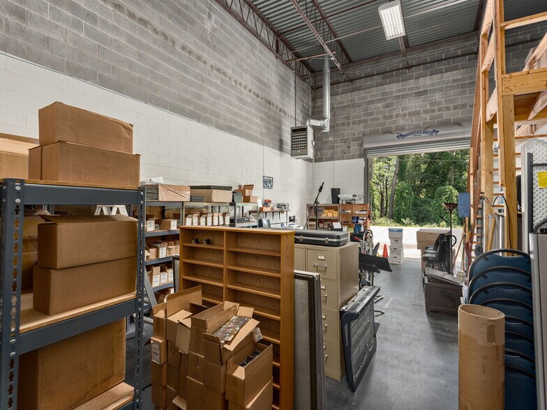 More Photos Of 50 Fisk Dr, Arden Office For Sale