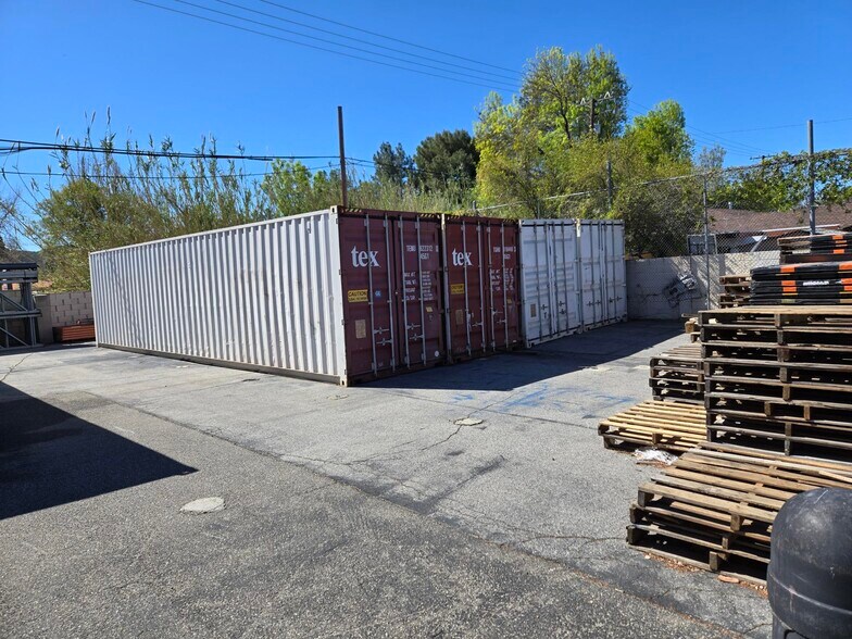 More Photos Of 4226 Valley Fair St, Simi Valley Manufacturing For Sale