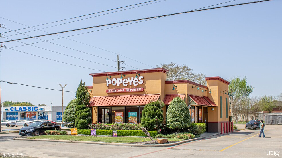 More Photos Of 8002 S Texas 6, Houston General Retail For Sale