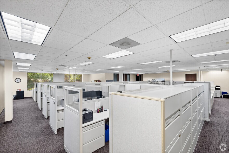 More Photos Of 4330 Park Terrace Dr, Westlake Village Flex For Sale