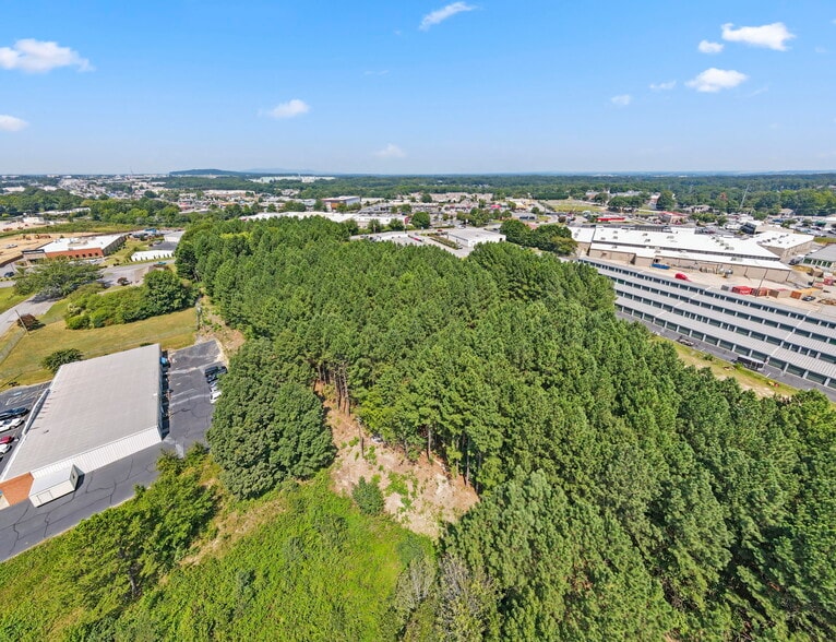 More Photos Of 1244 E Butler Rd, Greenville Land For Sale
