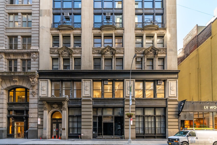 More Photos Of 18-23 W 20th St, New York Office For Lease