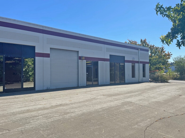More Photos Of 1250 Holm Rd, Petaluma Warehouse For Lease