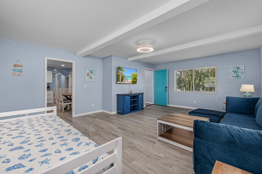 More Photos Of 610 Donax St, Sanibel Apartments For Sale