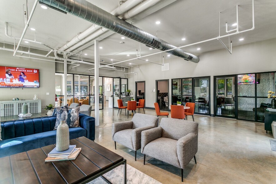 More Photos Of 2570 Justin Rd, Highland Village Unknown For Lease