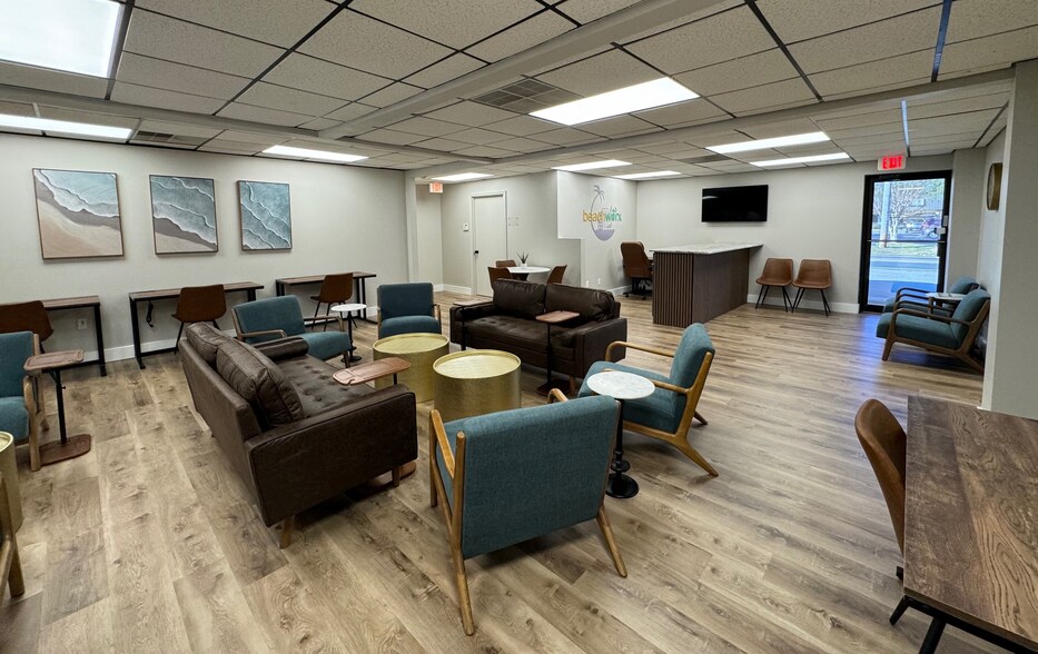 More Photos Of 103-203 Lewis St, Fort Walton Beach Coworking Space