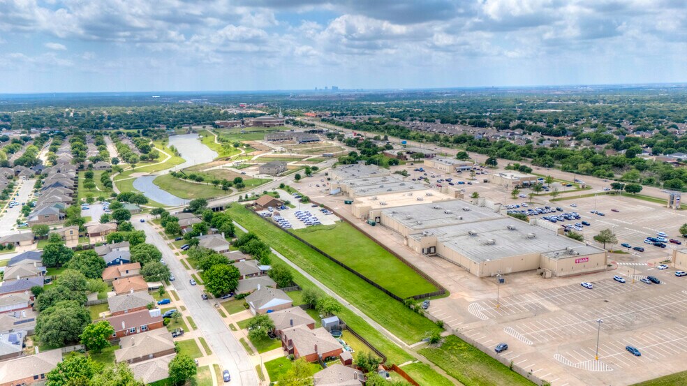 More Photos Of 5805 Starnes Rd, Watauga Office For Sale