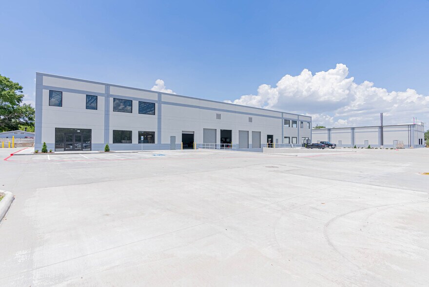 More Photos Of 1320 Almeda Genoa Rd, Houston Unknown For Lease