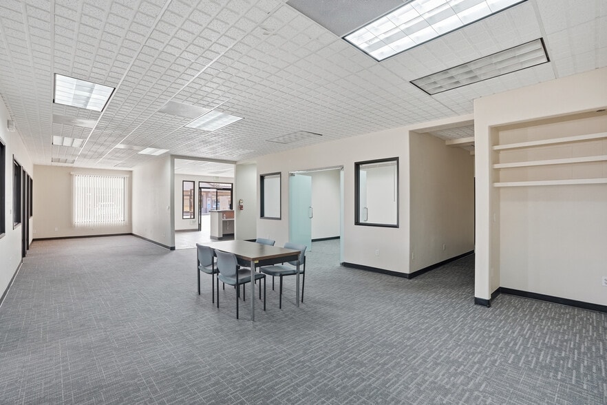 More Photos Of , Santa Maria General Retail For Sale