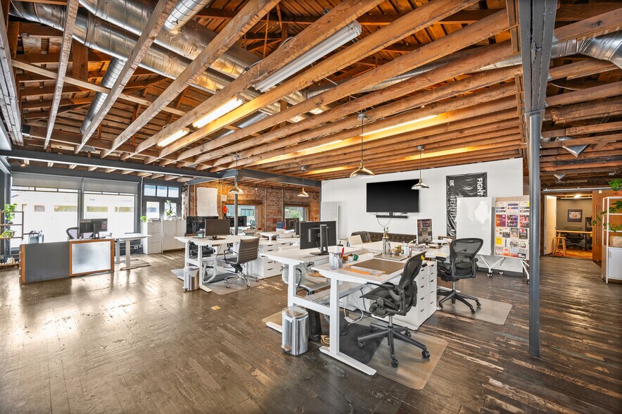 More Photos Of 1680 S Main St, Salt Lake City Freestanding For Lease