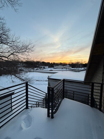 More Photos Of 2000 Hwy 34, Wall Township Auto Repair For Sale