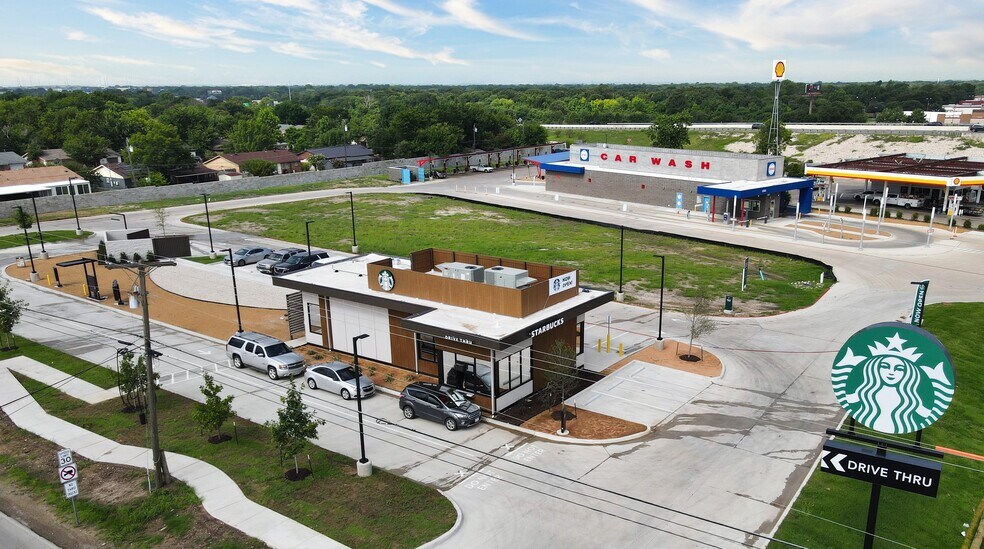 Primary Photo Of 12306 Elam rd, Balch Springs General Retail For Sale