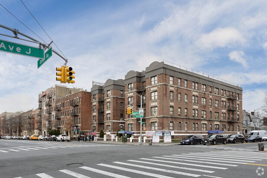 More Photos Of 1494 Ocean Ave, Brooklyn Apartments For Lease