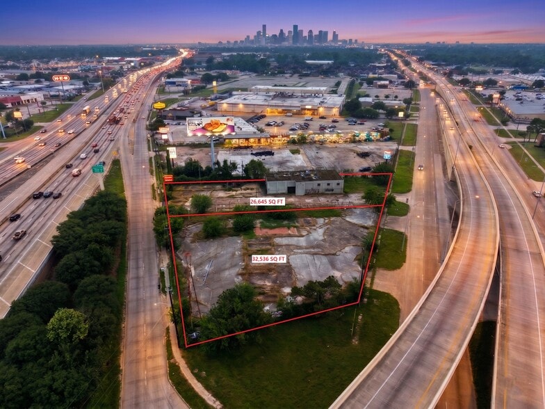 Primary Photo Of 7926-7928 N Shepherd Dr, Houston Land For Sale