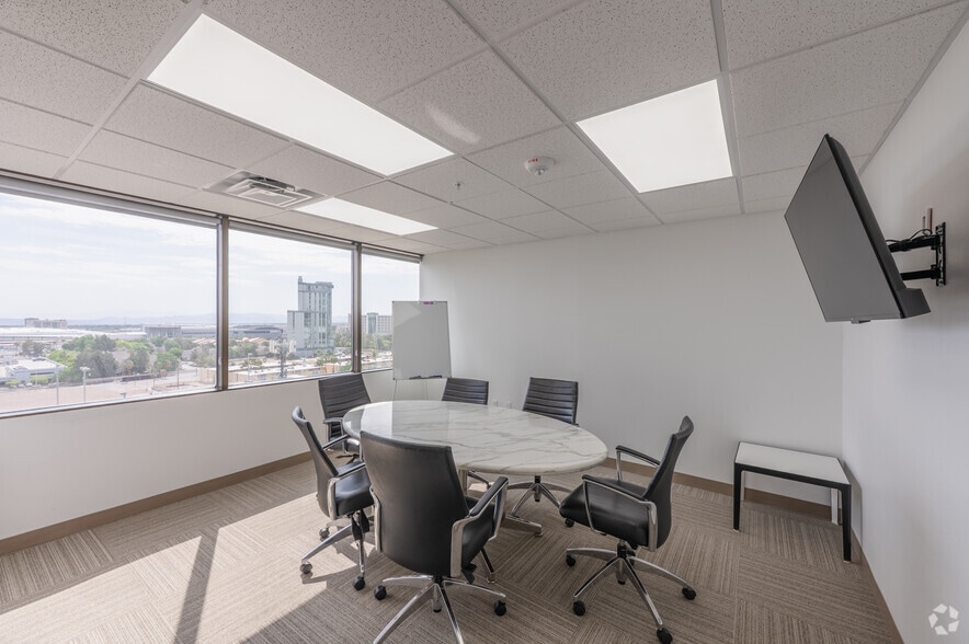 More Photos Of 101 Convention Center Dr, Las Vegas Coworking Space