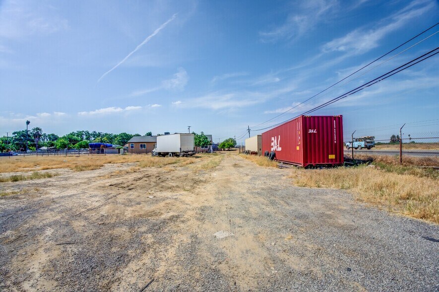 More Photos Of 5915 Weepatch Hwy, Bakersfield Land For Sale