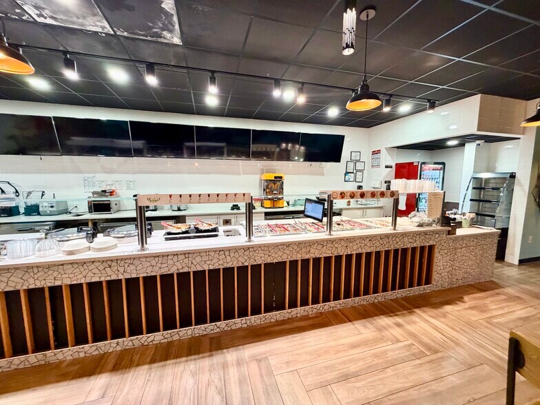 More Photos Of 31 Broadway, Denville Storefront Retail Residential For Lease