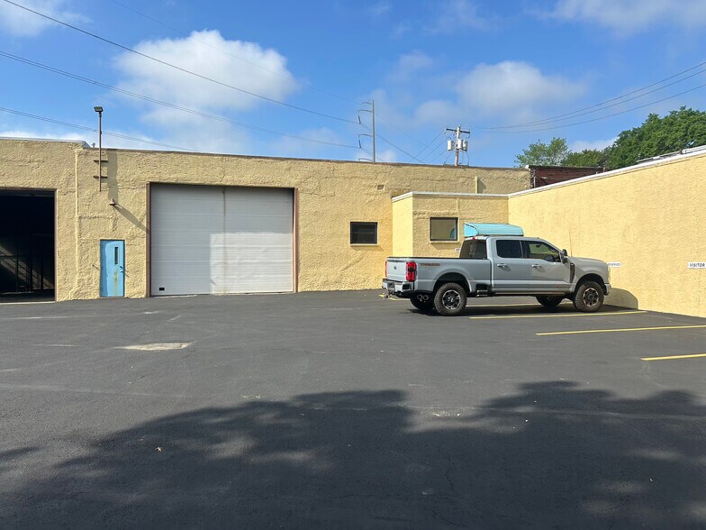 More Photos Of 113-115 N 5th St, Darby Warehouse For Sale