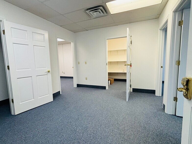 More Photos Of 789 Main St, Great Barrington Medical For Sale