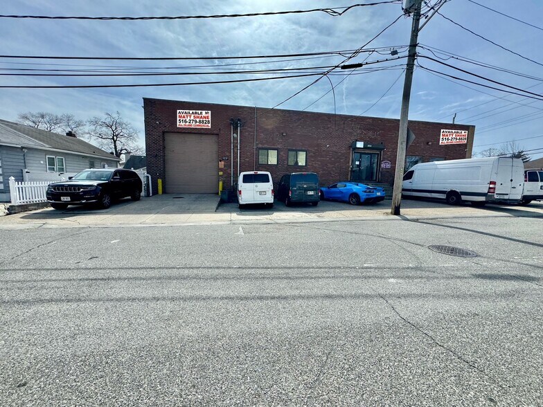 More Photos Of 1325 M St, Elmont Warehouse For Sale