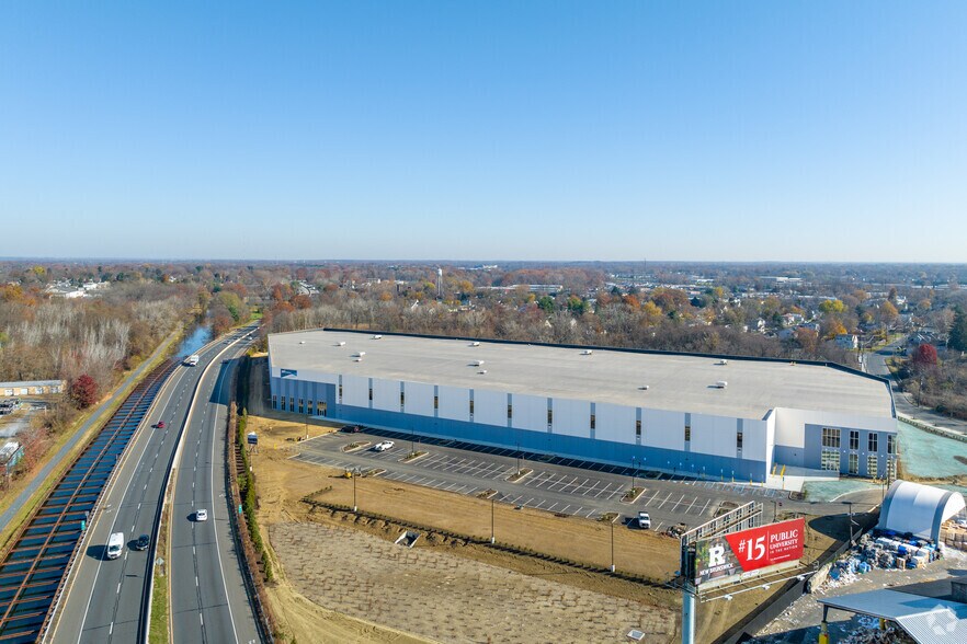 More Photos Of 40 Enterprise Ave, Lawrence Township Distribution For Lease