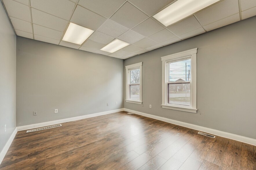 More Photos Of 4432 Pearl Rd, Cleveland Specialty For Sale
