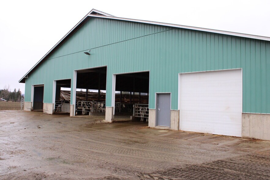 More Photos Of 4809 Back Enderby Rd, Armstrong Land For Sale