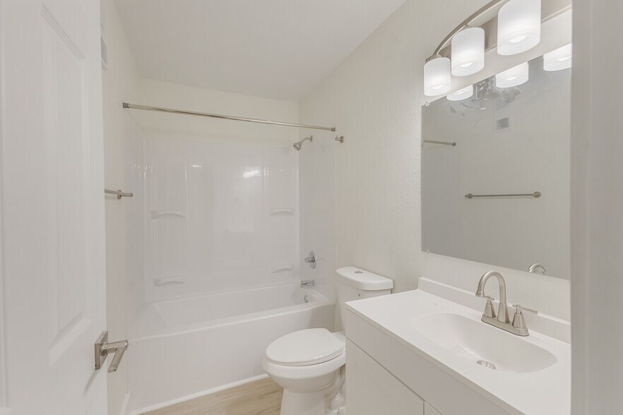 More Photos Of 2690 Drew St, Clearwater Apartments For Sale
