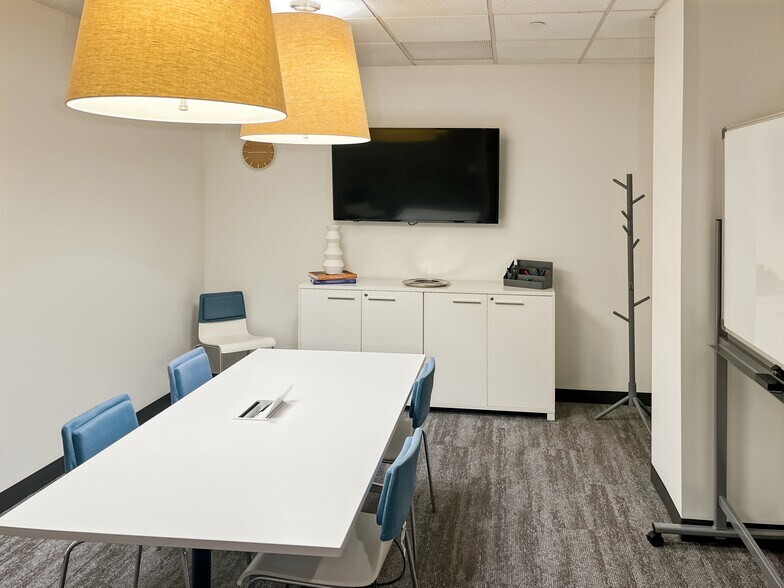 More Photos Of 20225 Water Tower Blvd, Brookfield Coworking Space