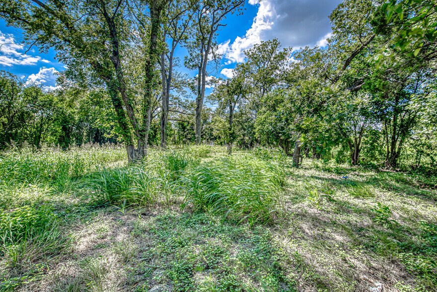 More Photos Of 722 S LBJ, San Marcos Land For Sale