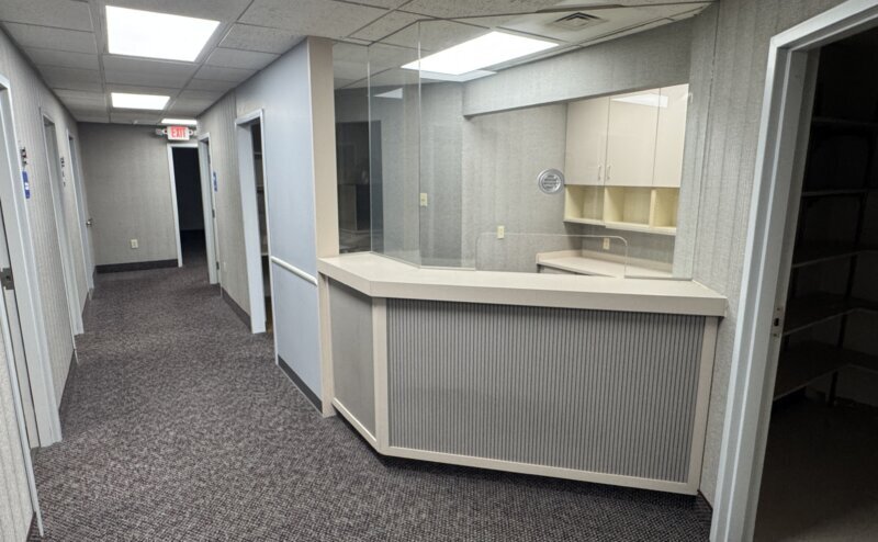 More Photos Of 1501 N Water St, Decatur Office For Sale