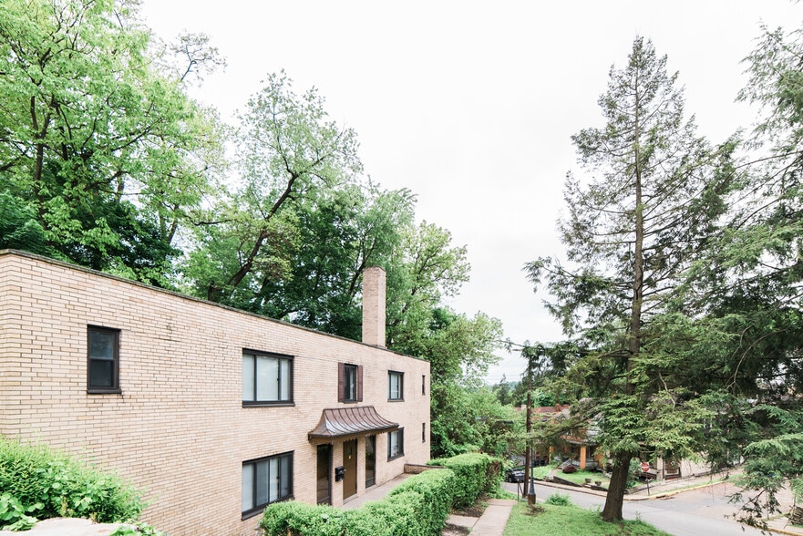 More Photos Of 25 S Starr Ave, Pittsburgh Apartments For Sale