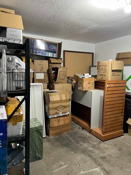 More Photos Of 3051 E Thomas Rd, Phoenix Freestanding For Sale