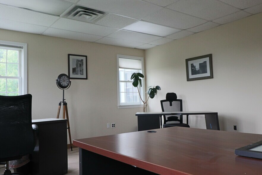 More Photos Of 90 N Broadway, Irvington Office For Lease