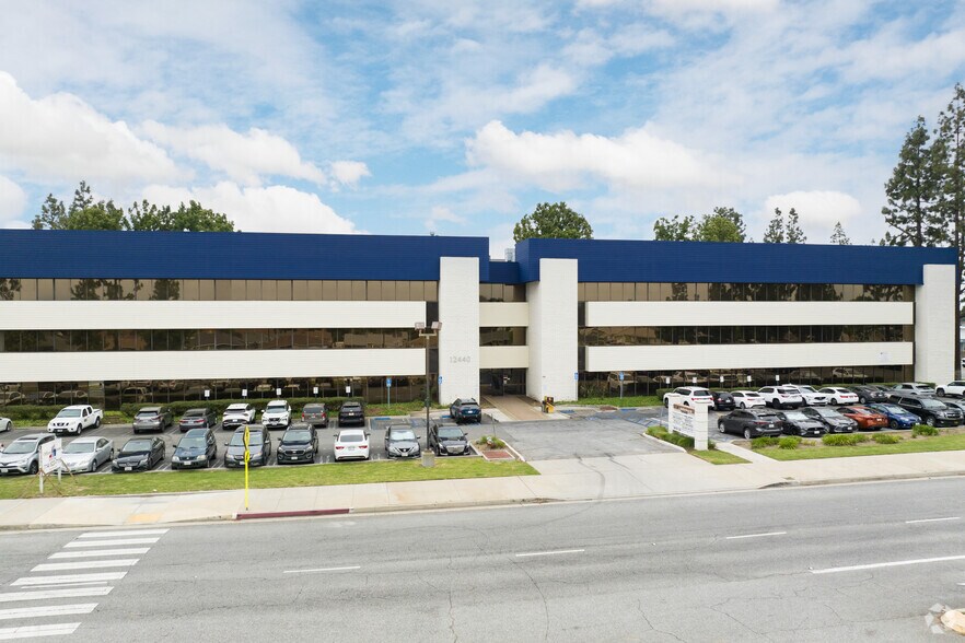 More Photos Of 12440 Firestone Blvd, Norwalk Unknown For Lease