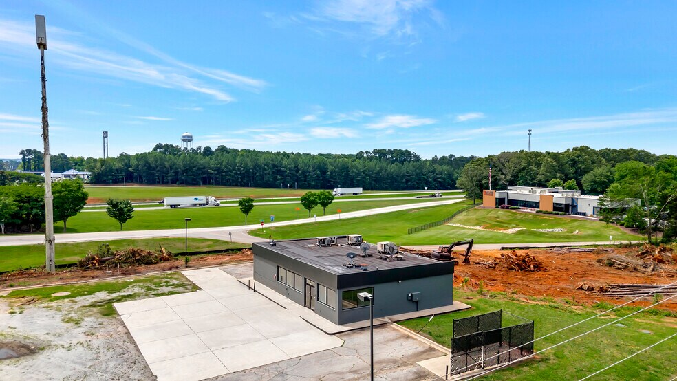 More Photos Of 5503 Highway 187, Anderson Convenience Store For Sale