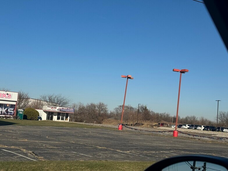 More Photos Of 3970 E Lincoln Hwy, Merrillville Land For Lease