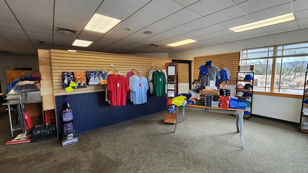 More Photos Of 2230 Fireline Rd, Palmerton Restaurant For Sale