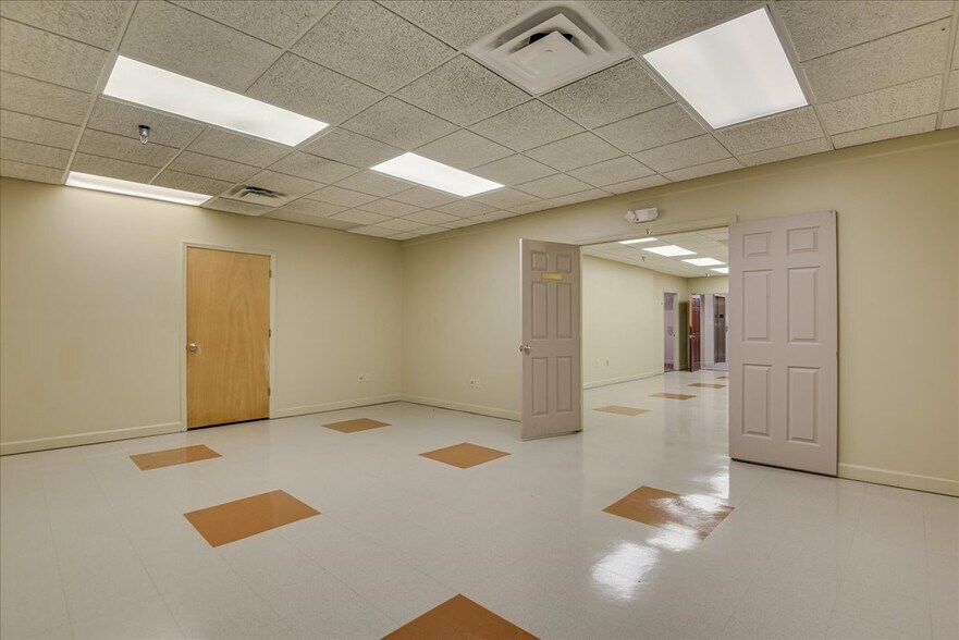 More Photos Of 1080 Silver Bluff Rd, Aiken Medical For Lease