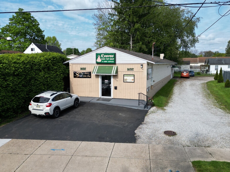 Primary Photo Of 2770 Cory Ave, Akron Freestanding For Sale