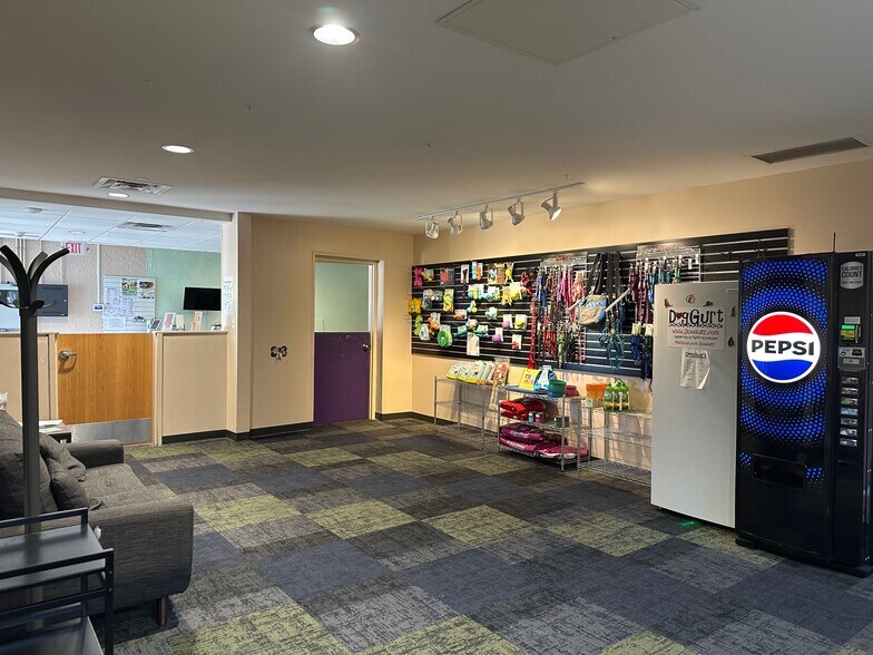 More Photos Of 222 N 44th St, Lincoln Freestanding For Sale