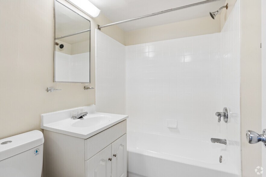 More Photos Of 1212 Southern Ave SE, Washington Apartments For Sale