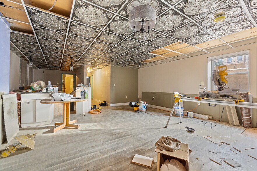 More Photos Of 603 N River St, Hot Springs Hotel For Sale