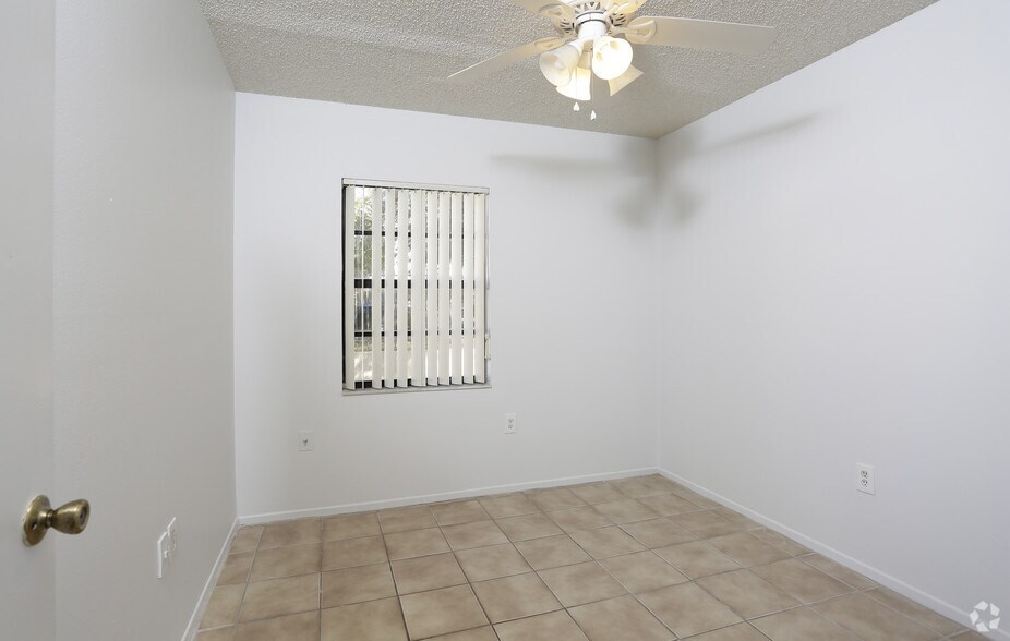 More Photos Of 433 W New England Ave, Winter Park Apartments For Lease