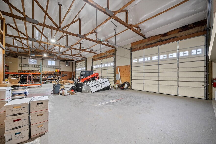 More Photos Of 17220 E Cowley Ave, Spokane Valley Warehouse For Sale