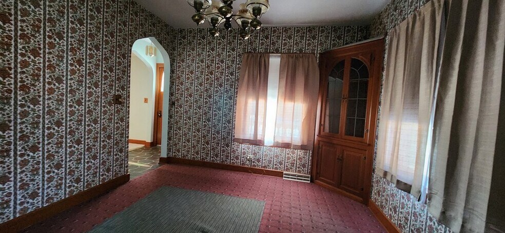 More Photos Of 125 Rockdale Rd, Follansbee Flex For Sale