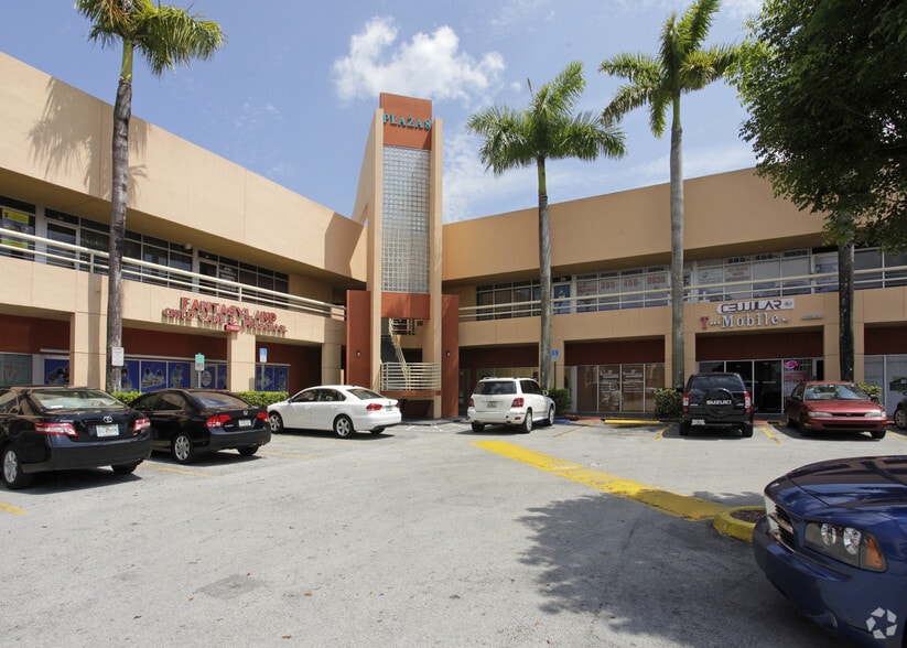 More Photos Of 9600 Sw 8th St, Miami Unknown For Lease