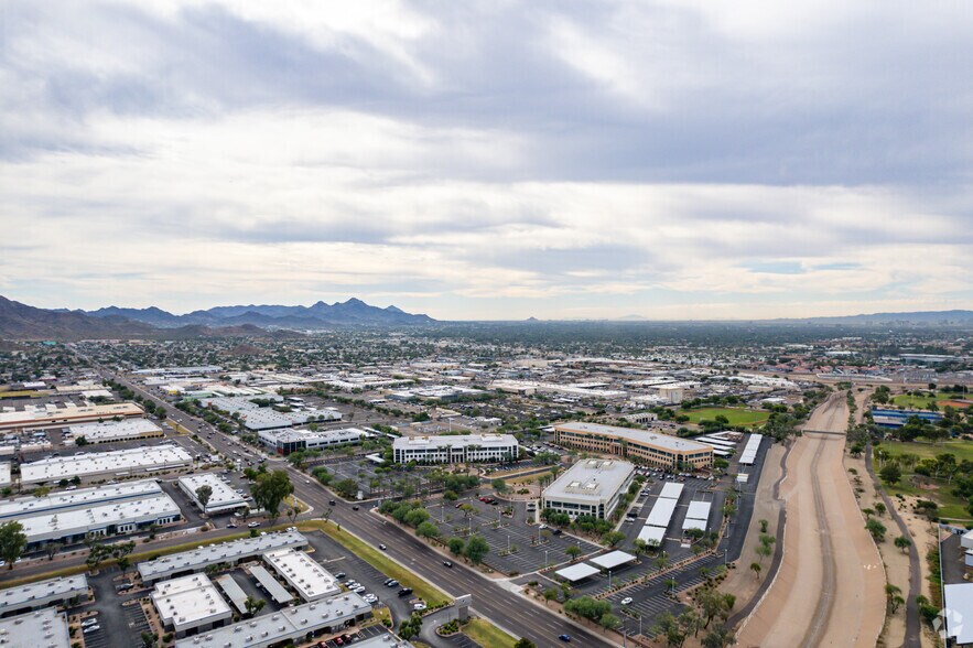 More Photos Of 2421 W Peoria Ave, Phoenix Office For Lease