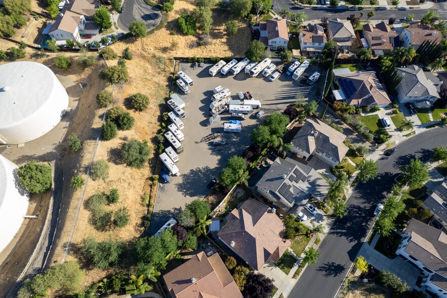 More Photos Of 701 Presidio dr, Brentwood Trailer Camper Park For Sale