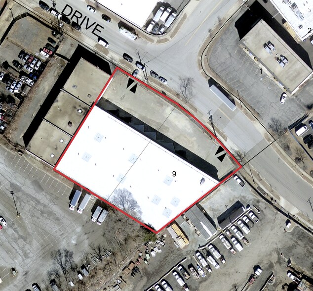 More Photos Of 7925-7929 Parston Dr, District Heights Warehouse For Lease